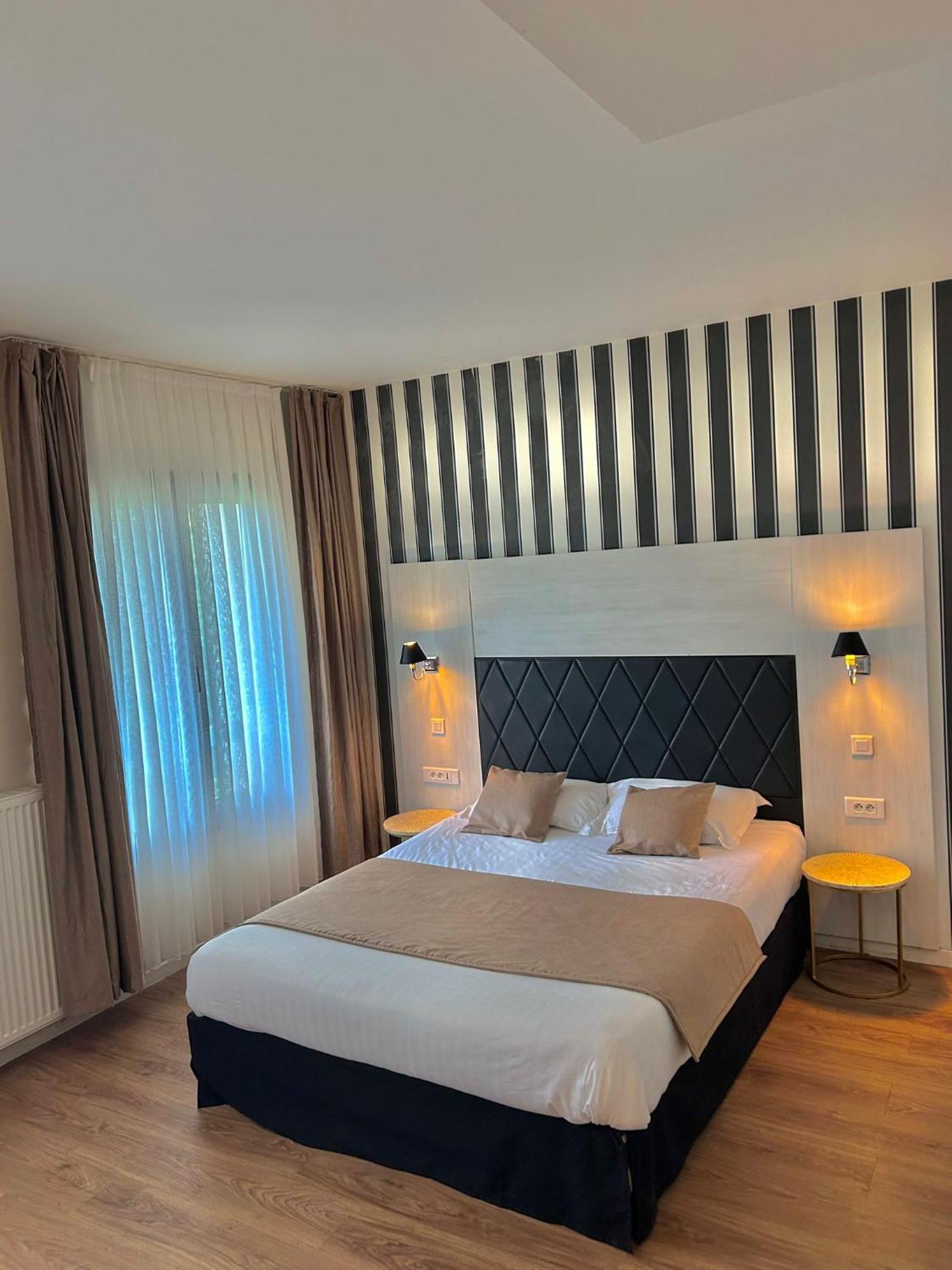 Thoiry Etoile Lodge Kültér fotó