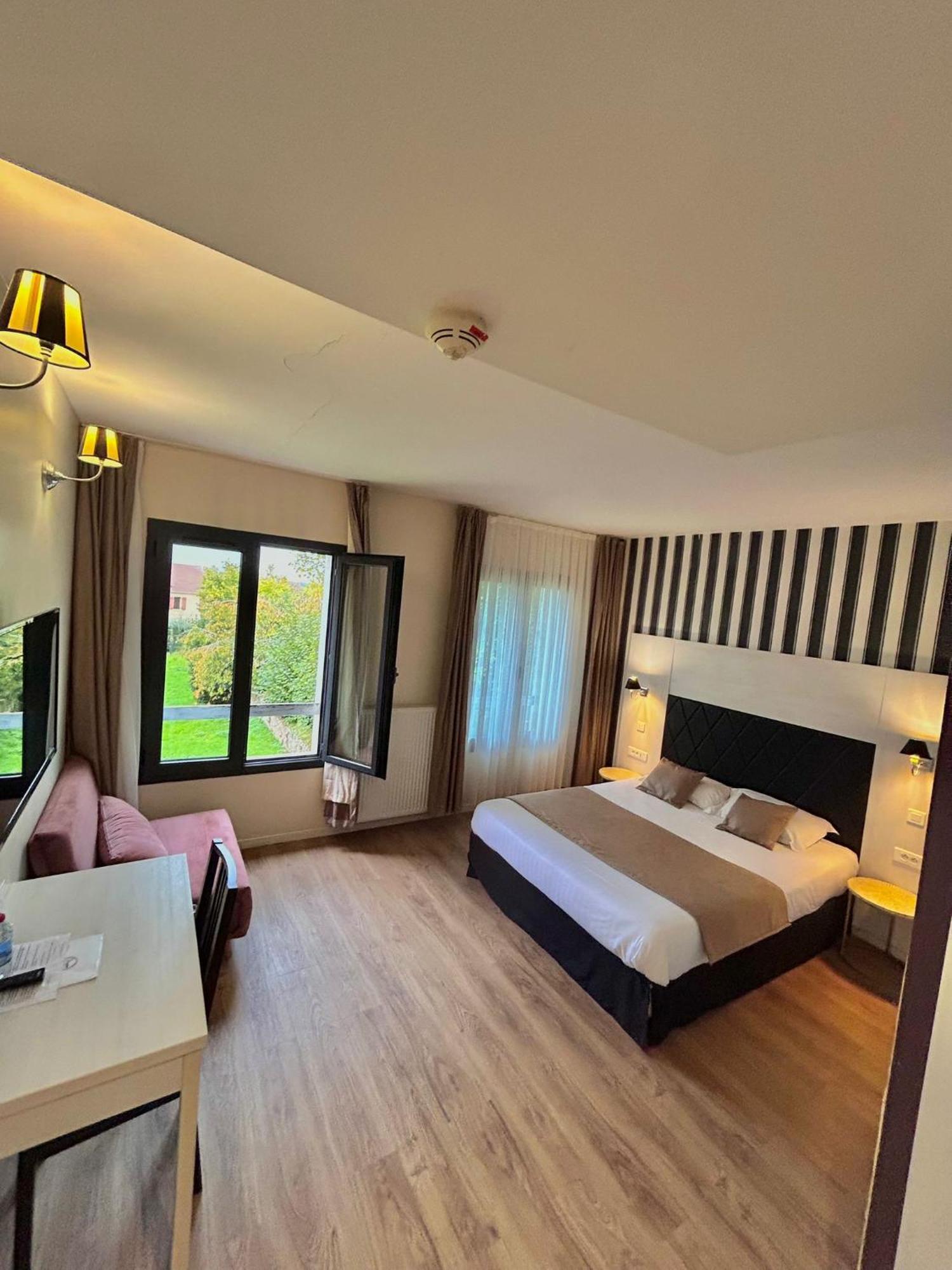 Thoiry Etoile Lodge Kültér fotó